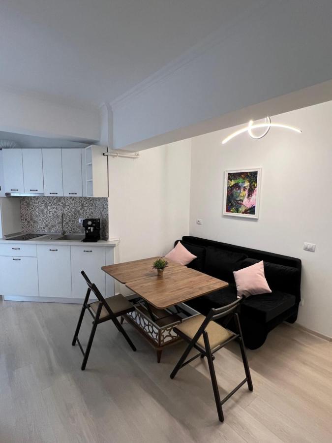 Ferienwohnung Kitty Studio Sunset Lake Mamaia Exterior foto