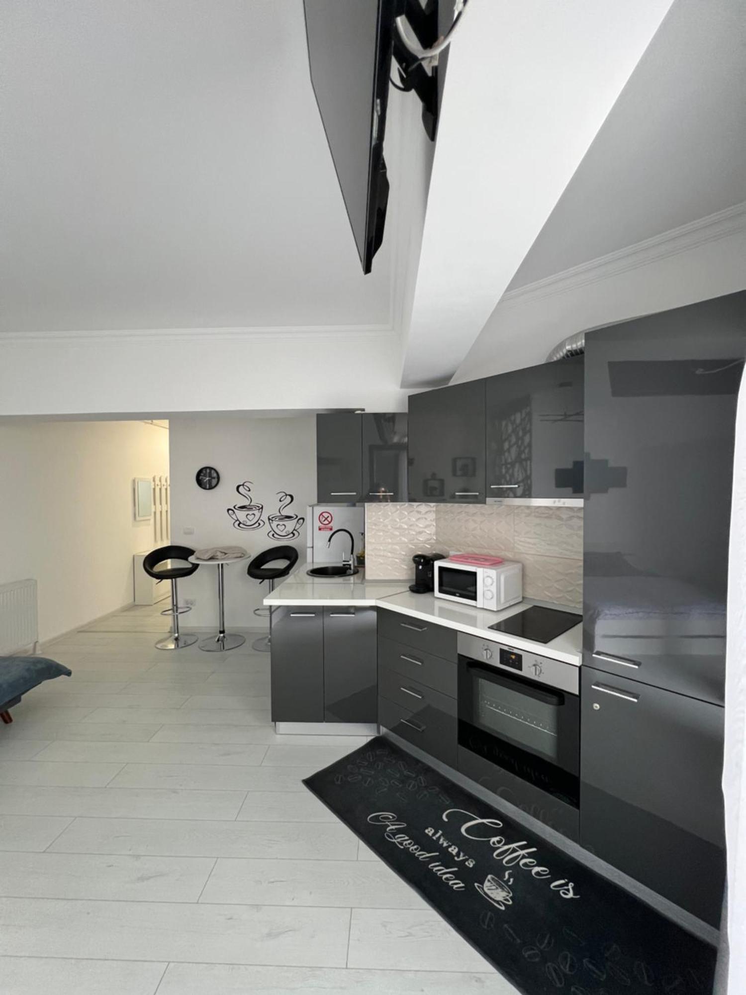 Ferienwohnung Kitty Studio Sunset Lake Mamaia Exterior foto