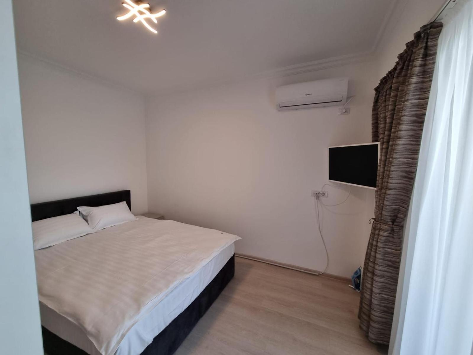 Ferienwohnung Kitty Studio Sunset Lake Mamaia Exterior foto